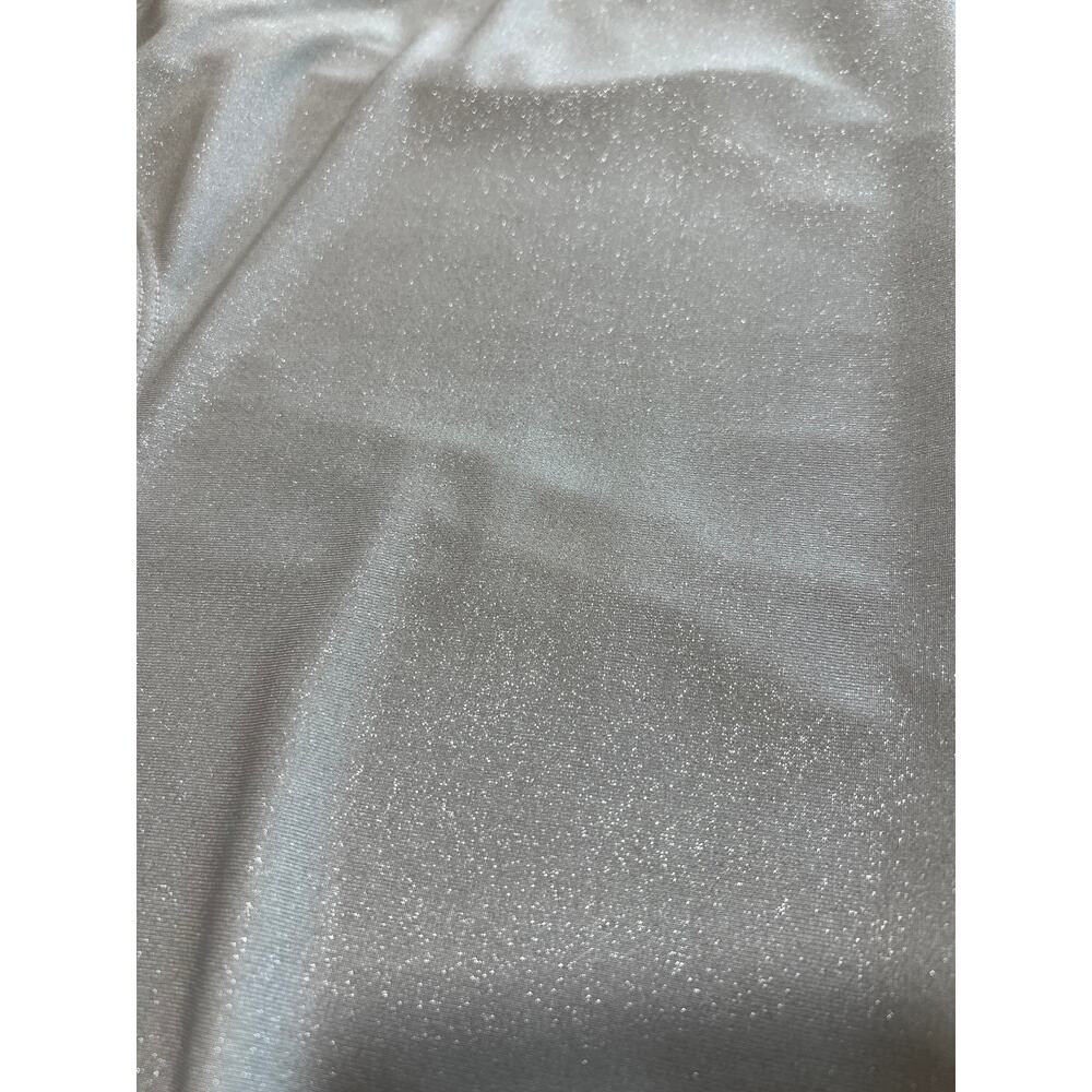 Chicos Travelers Metallic Silver Shimmer Knit Scoop Neck Tank Top Size 2 Large - Picture 5 of 5